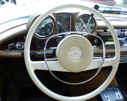 Mercedes Benz280SE Cupe(W111)