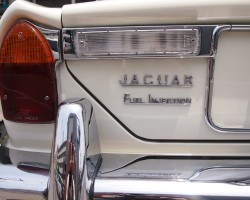 Jaguar XJ6L4.2 D車