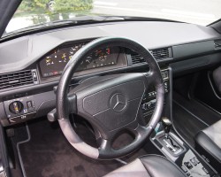 Mercedes Benz E500 LTD