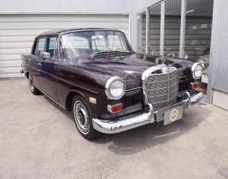 M.Benz 230 (W110)